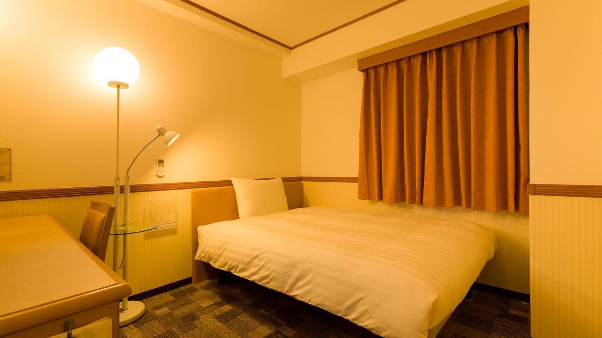 Toyoko Inn Naha Omoromachi Ekimae Δωμάτιο φωτογραφία